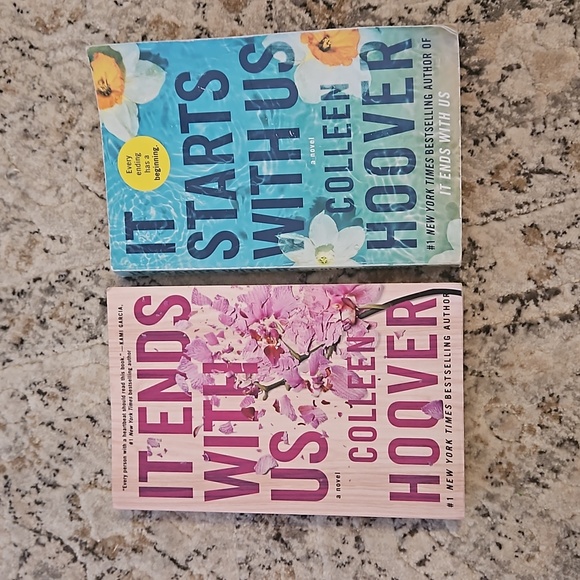 Colleen Hoover Books Set - Picture 3 of 3